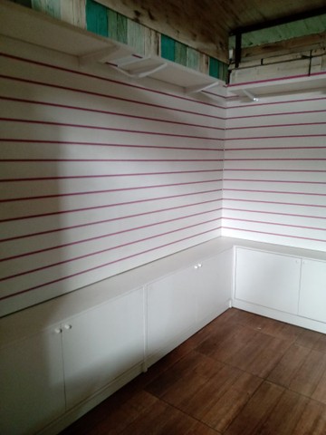 Estantes em MDF branco - Foto 2