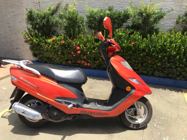 BURGMAN 125 AUTOMÁTICA