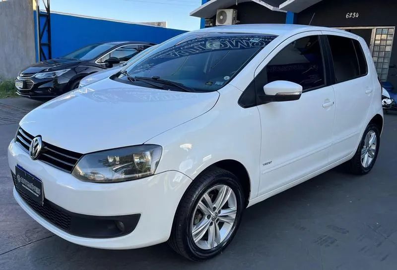 W Fox VOLKSWAGEN FOX 2013 Usados e Novos