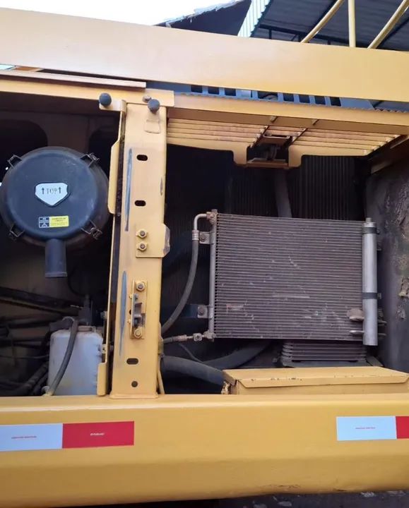 Escavadeira Hidráulica  - Foto 5