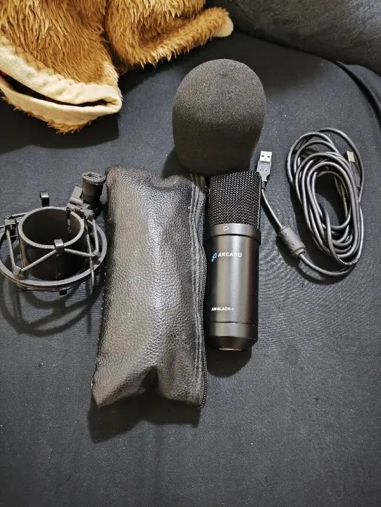 Microfone Arcano AM-Black-1 - mil vezes melhor que BM 800, é só plugar e usar - Foto 2