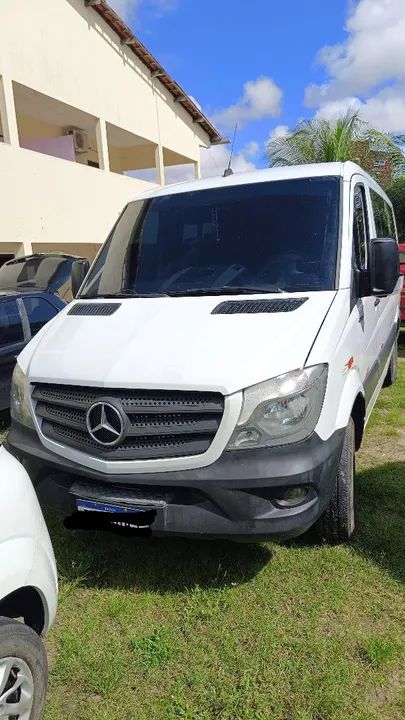 Sprinter 415 2019 16 lugares 