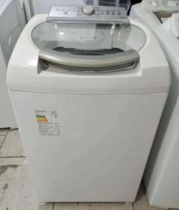 Máquina de Lavar Roupa Brastemp 11kg voltagem 220 5 meses de garantia - Foto 2