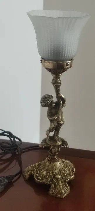 Luminária de mesa abajur de bronze - Foto 3