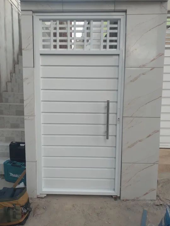 Portão de alumínio branco.  - Foto 5