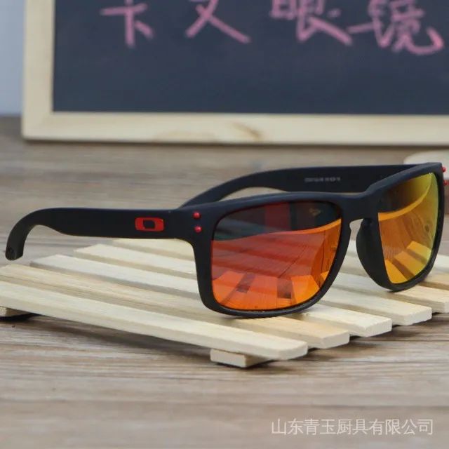 "Óculos de Sol Oakley Holbrook com Proteção UV400: Destaque 2024!" - Foto 2