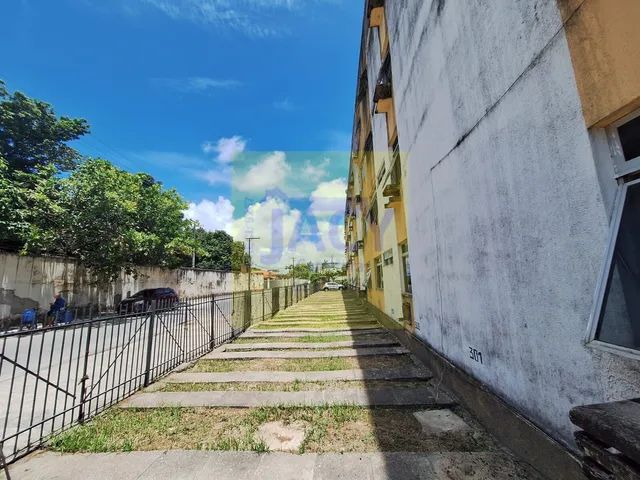 Apartamento em candeias Jaboatão 2qtos c/piscina 1vg há 2min.do mar - Foto 3