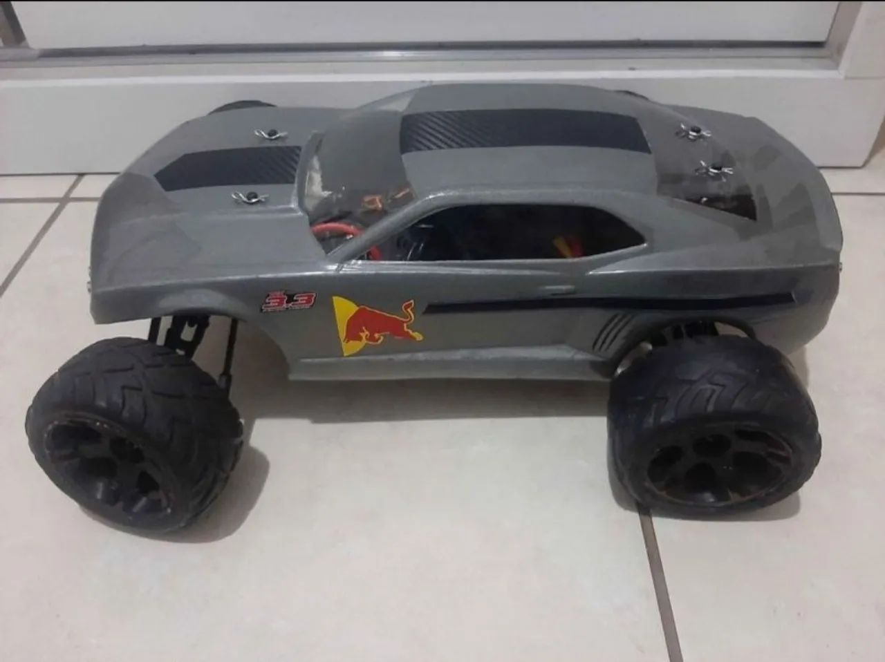 Automodelo Jato Traxxas convertido para elétrico. - Foto 6