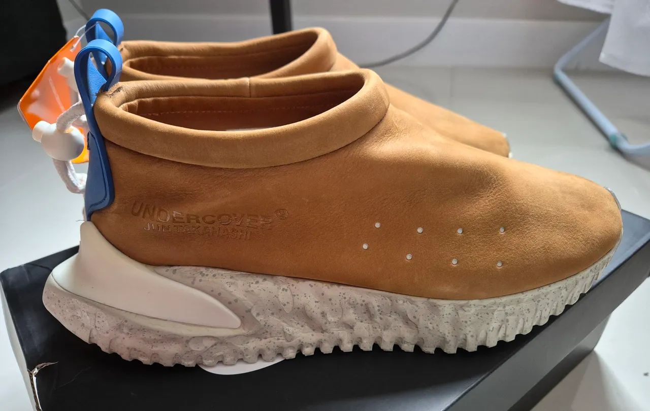 新品]NIKE MOC FLOW SP/UNDERCOVER 28.5cm NIKE×UNDERCOVER ナイキ