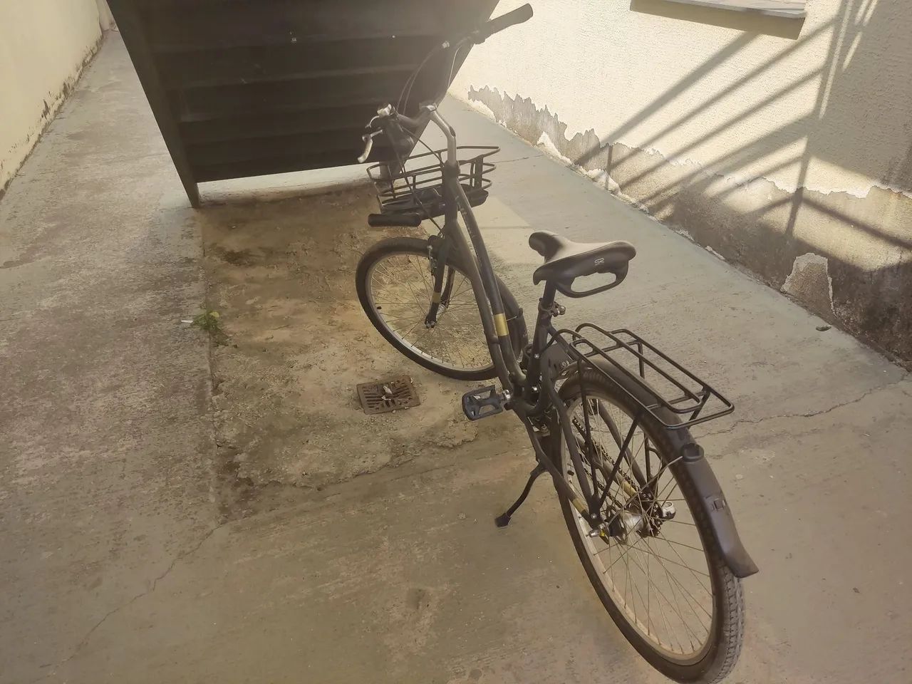 Bicicleta aro 26 ANTHON, muito conservada,com nota fiscal, NÃO ACEITO TROCA 