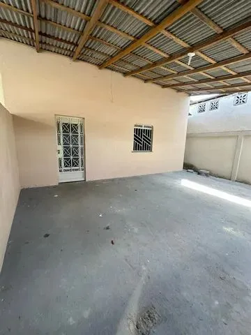 Vendo casa no Itapuã entrada 7mil