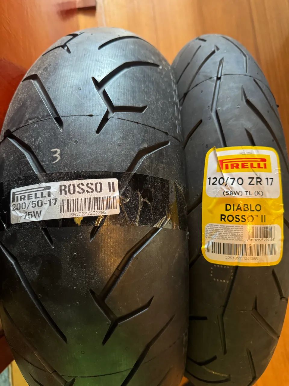 Pneus Pirelli Diablo Rosso 2 Novos! - Foto 2