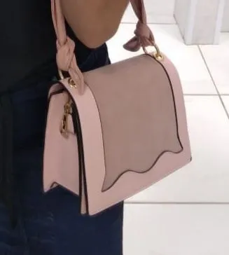 Bolsa lateral rosa