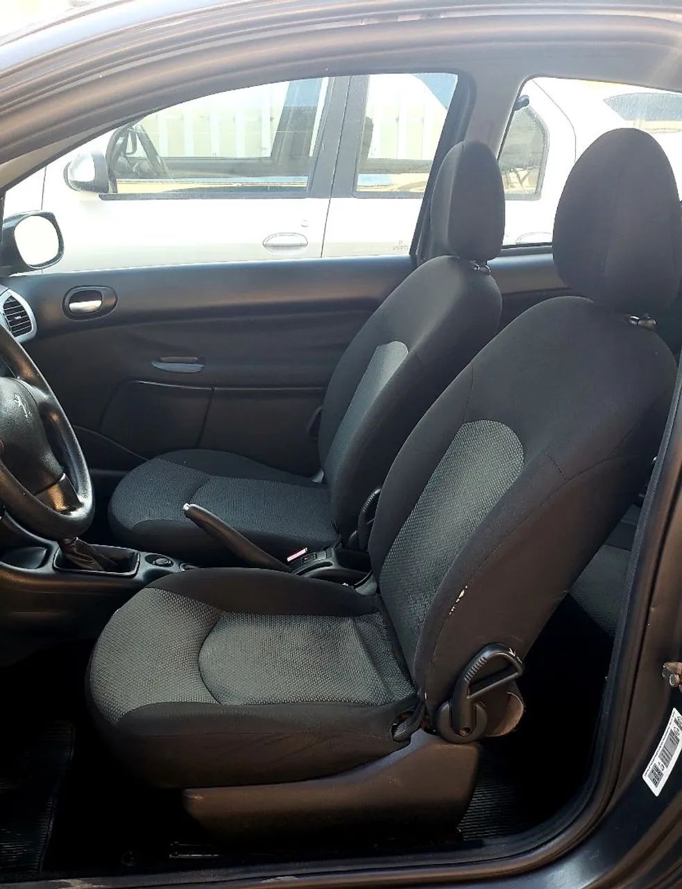 Peugeot 207 - Foto 4
