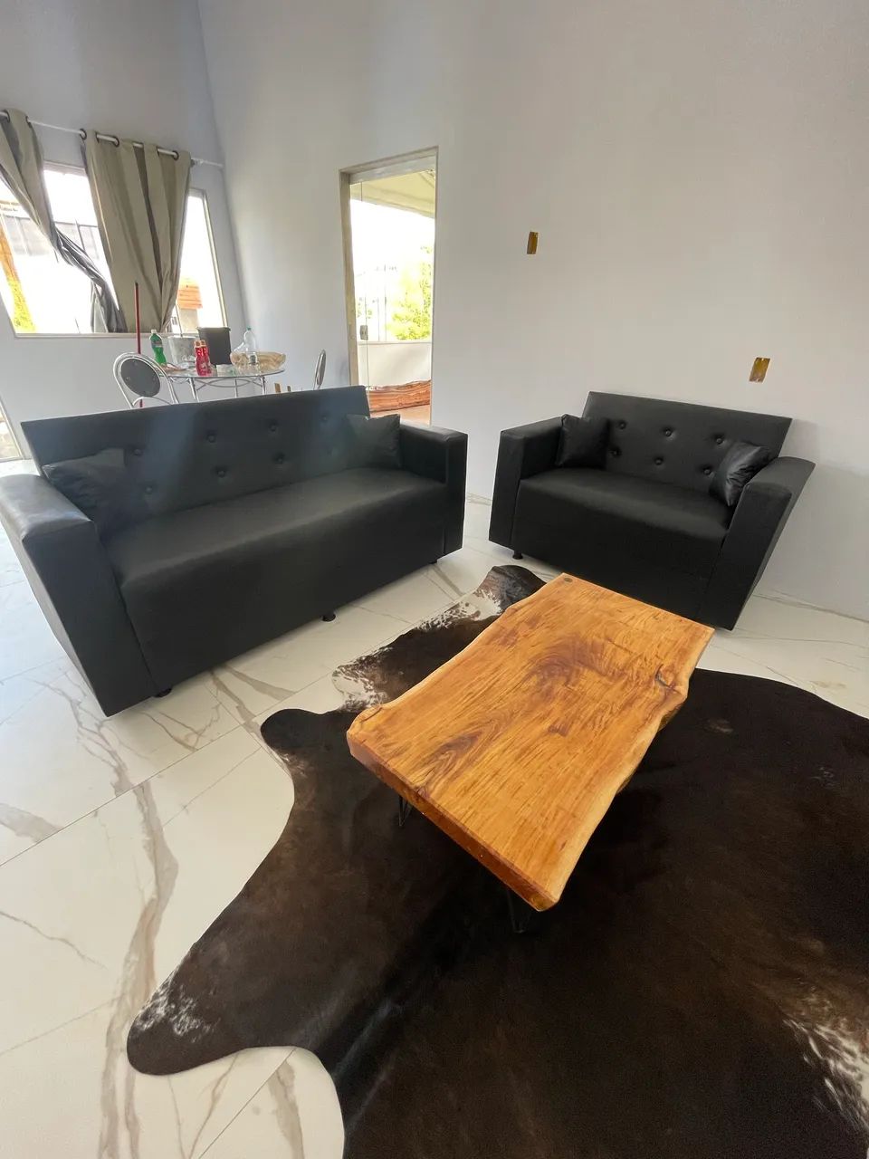 PAGAMENTO só NA SUA CASA! Sofá 3/2 em Corino escolha a COR! Novos  - Foto 3