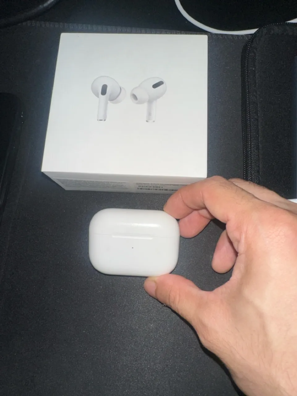 AirPods Pro - Apple carregamento por indução