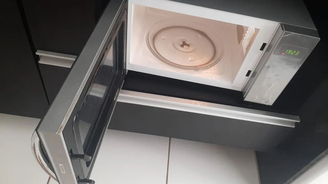 Micro-ondas Philco não esquenta - Foto 3