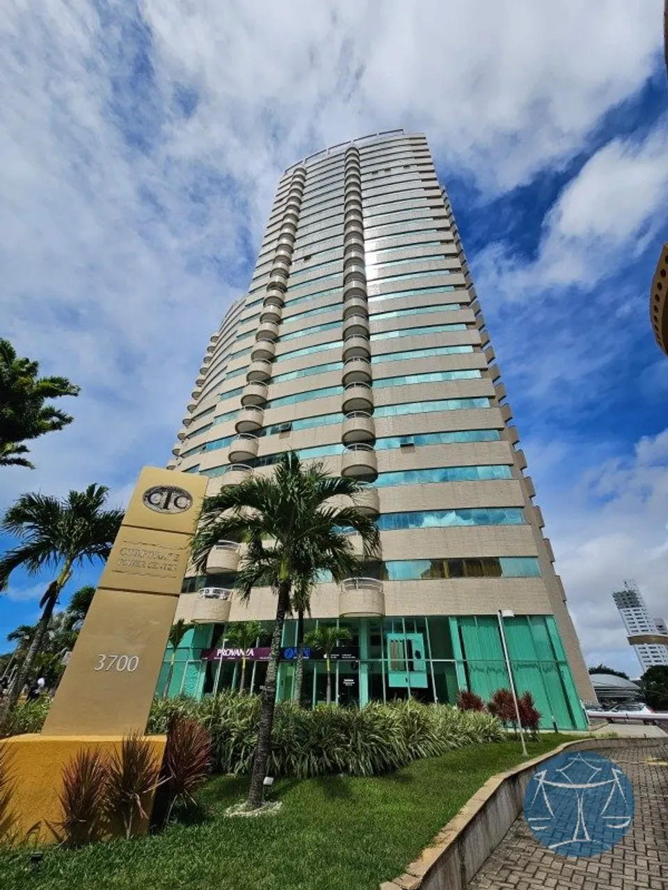 SALA COMERCIAL A VENDA - EDIFÍCIO CTC - CORPORATE TOWER CENTER