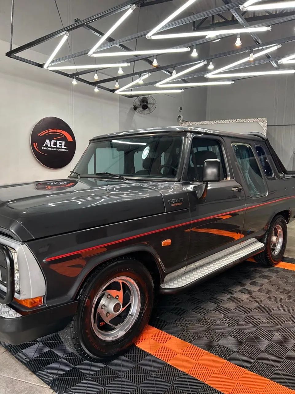 F-1000 engerauto 62 mil km original 
