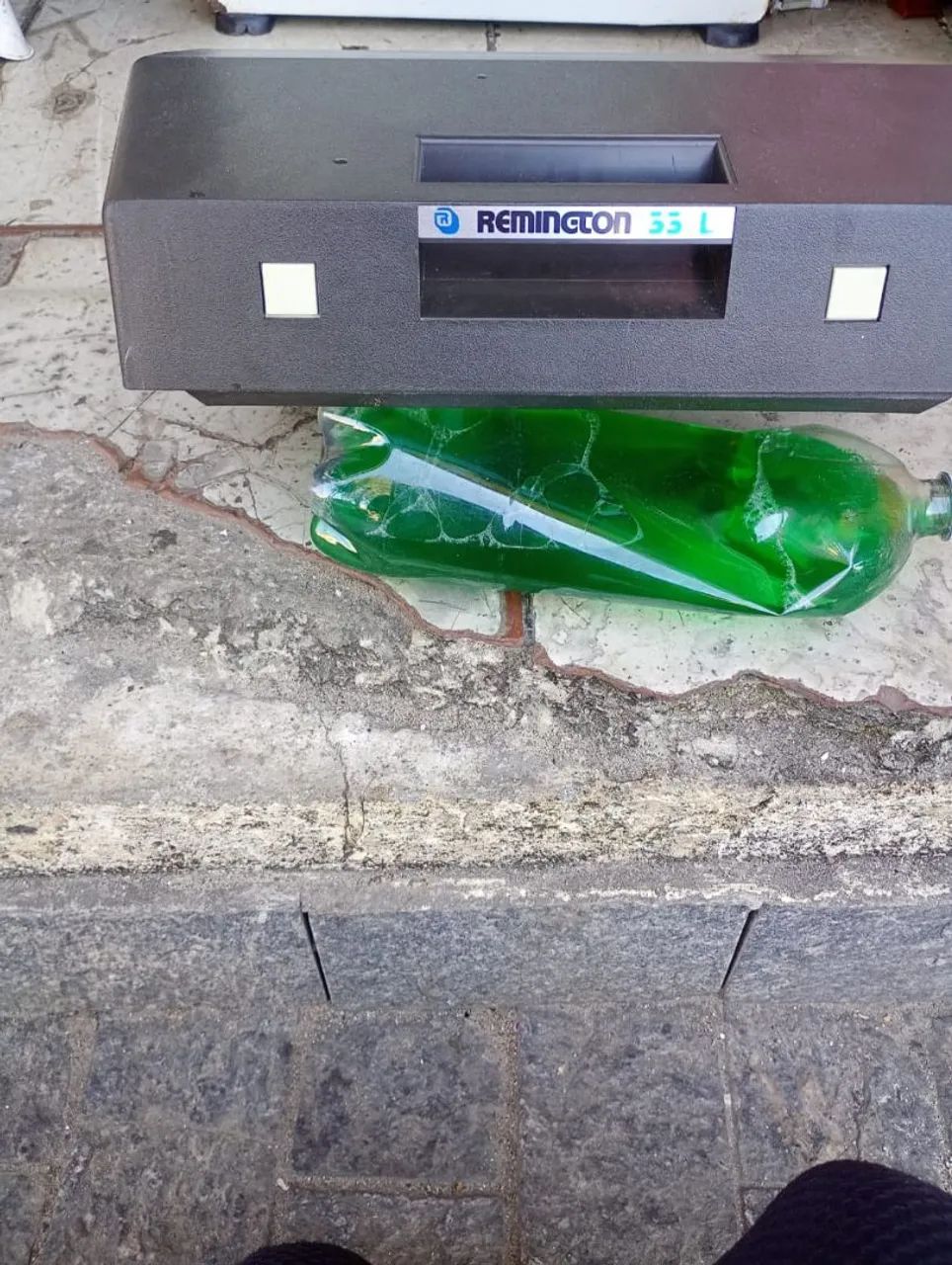 Máquina de Escrever Remington 35 L - Foto 2