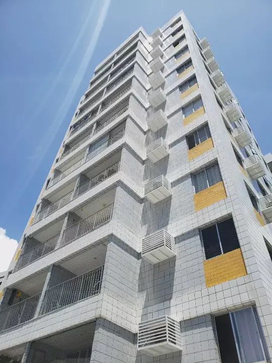 Piedade - 03 Qtos/ 01 Suíte - Andar Intermediário - Nascente - Área de Lazer - 02 Vagas