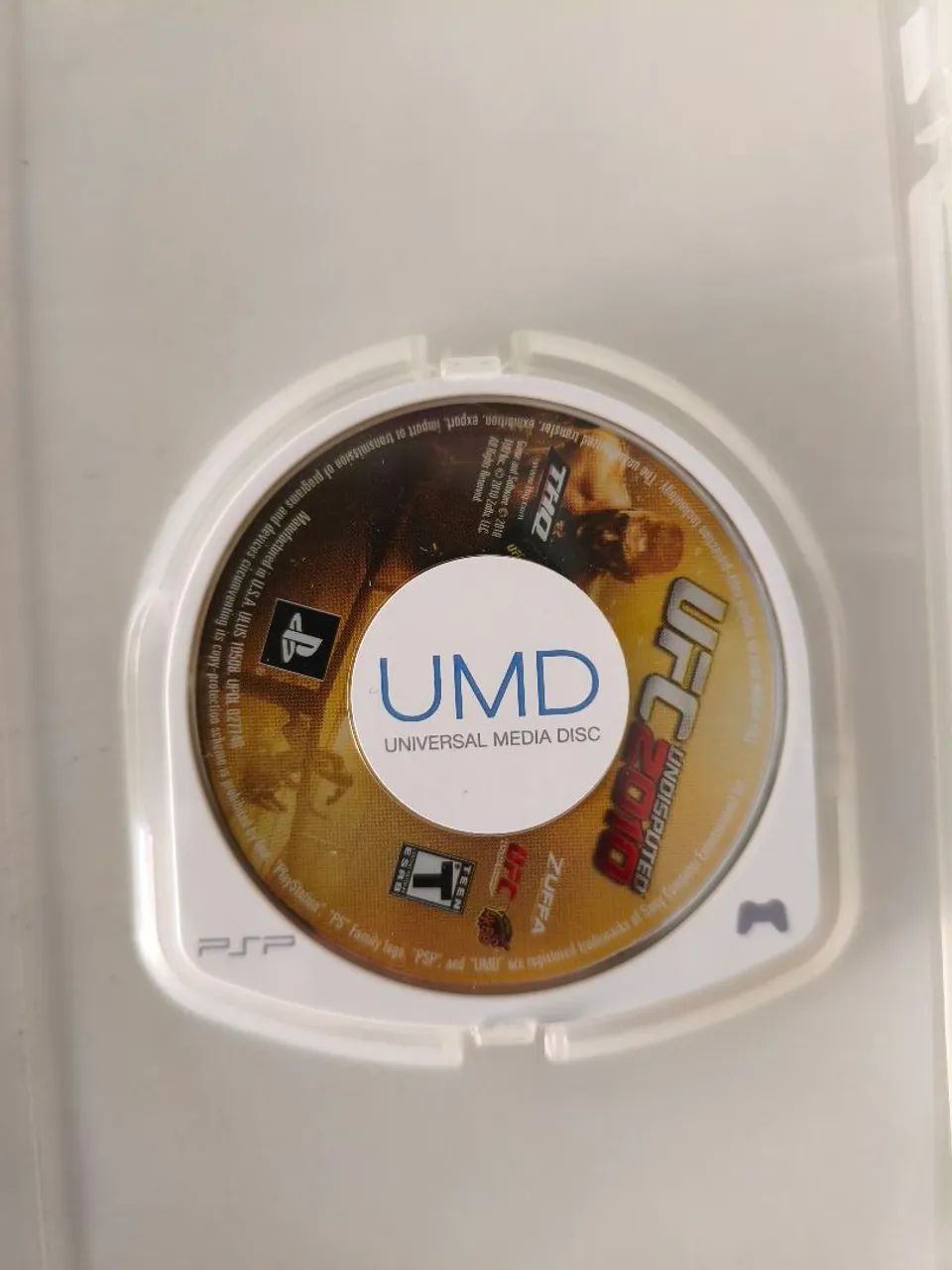 Jogo UFC 2010 original para PSP - Foto 3