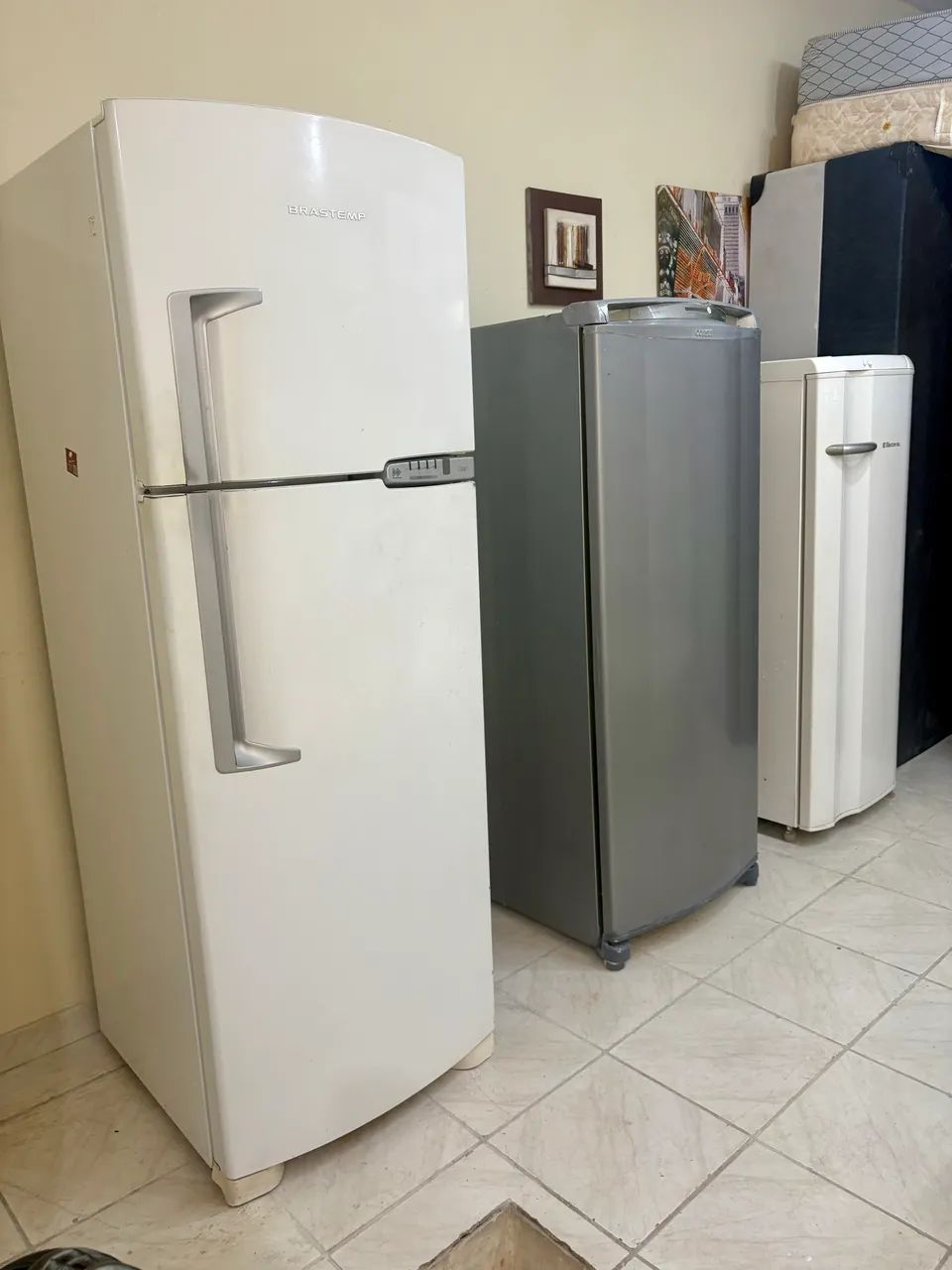 Geladeira cônsul Frost free , geladeira pequena  - Foto 3