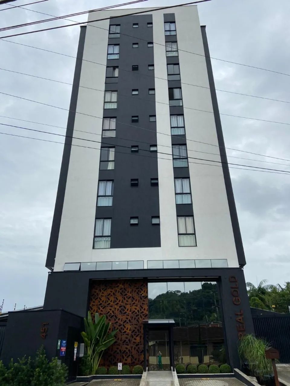 Apto p/ locação com suite no Bom Retiro