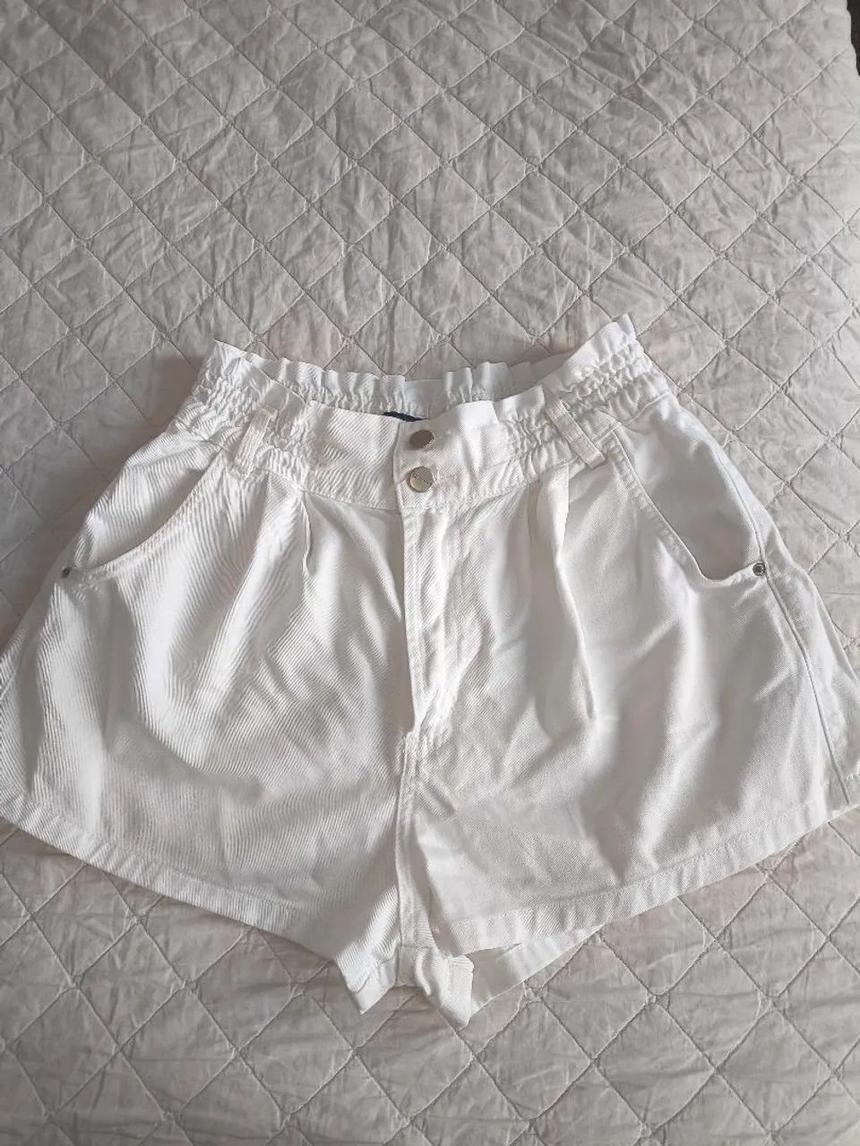 Short Branco Cintura Alta