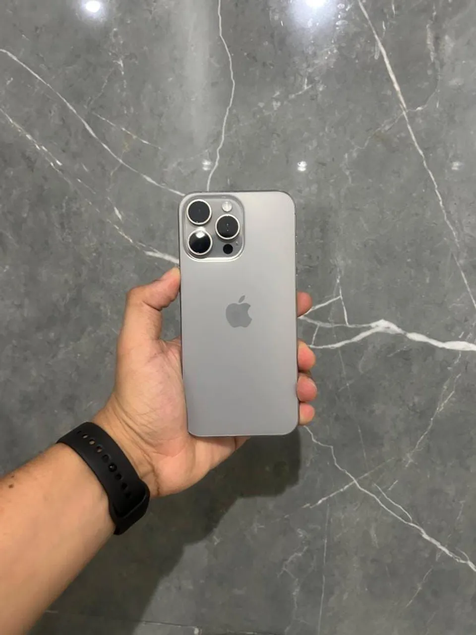 iPhone 15 pro max 256