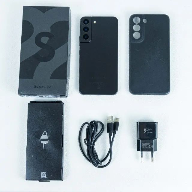 Samsung Galaxy S22 - 256GB - 8GB ram - Snapdragon 2995 Mhz