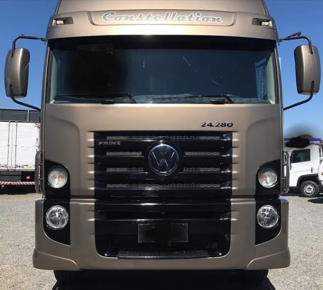 Volkswagen 24280 Baú 2017