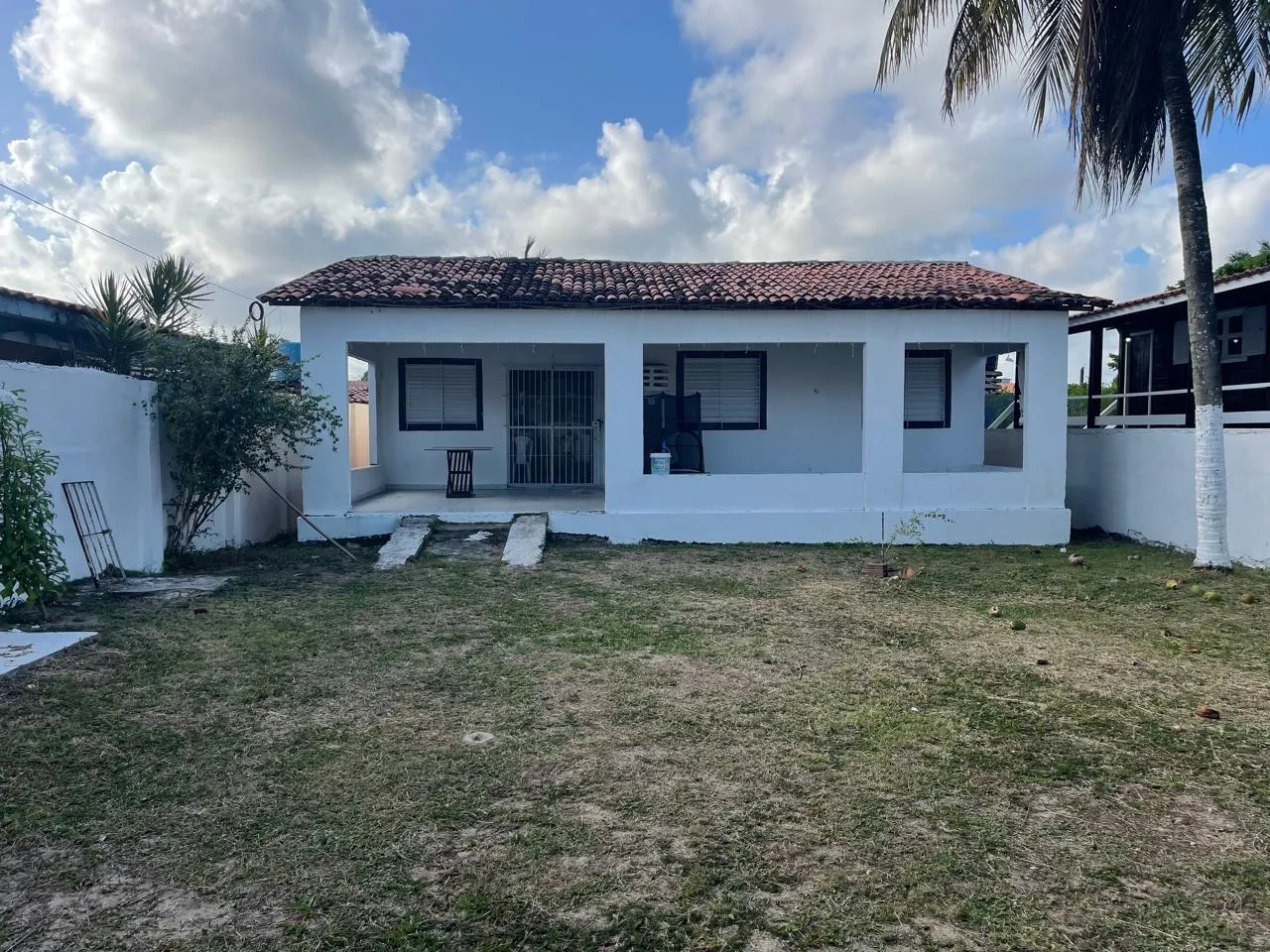 Alugo casa em Serrambi