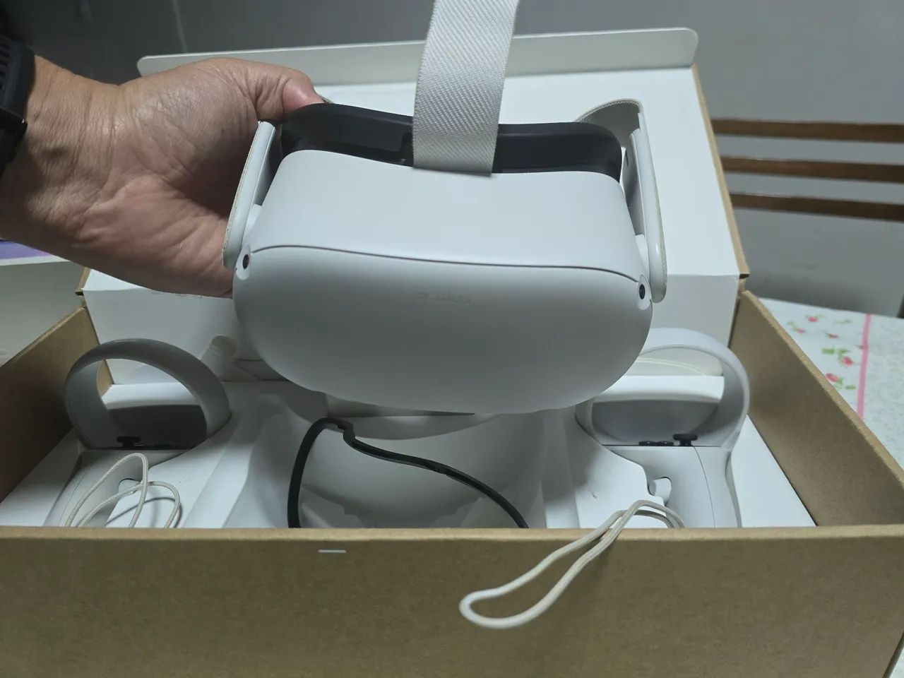 Meta Quest 2 128GB Conservado + Caixa e Cabo de Dados - Peças e