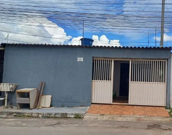 Casa a venda no Varjão