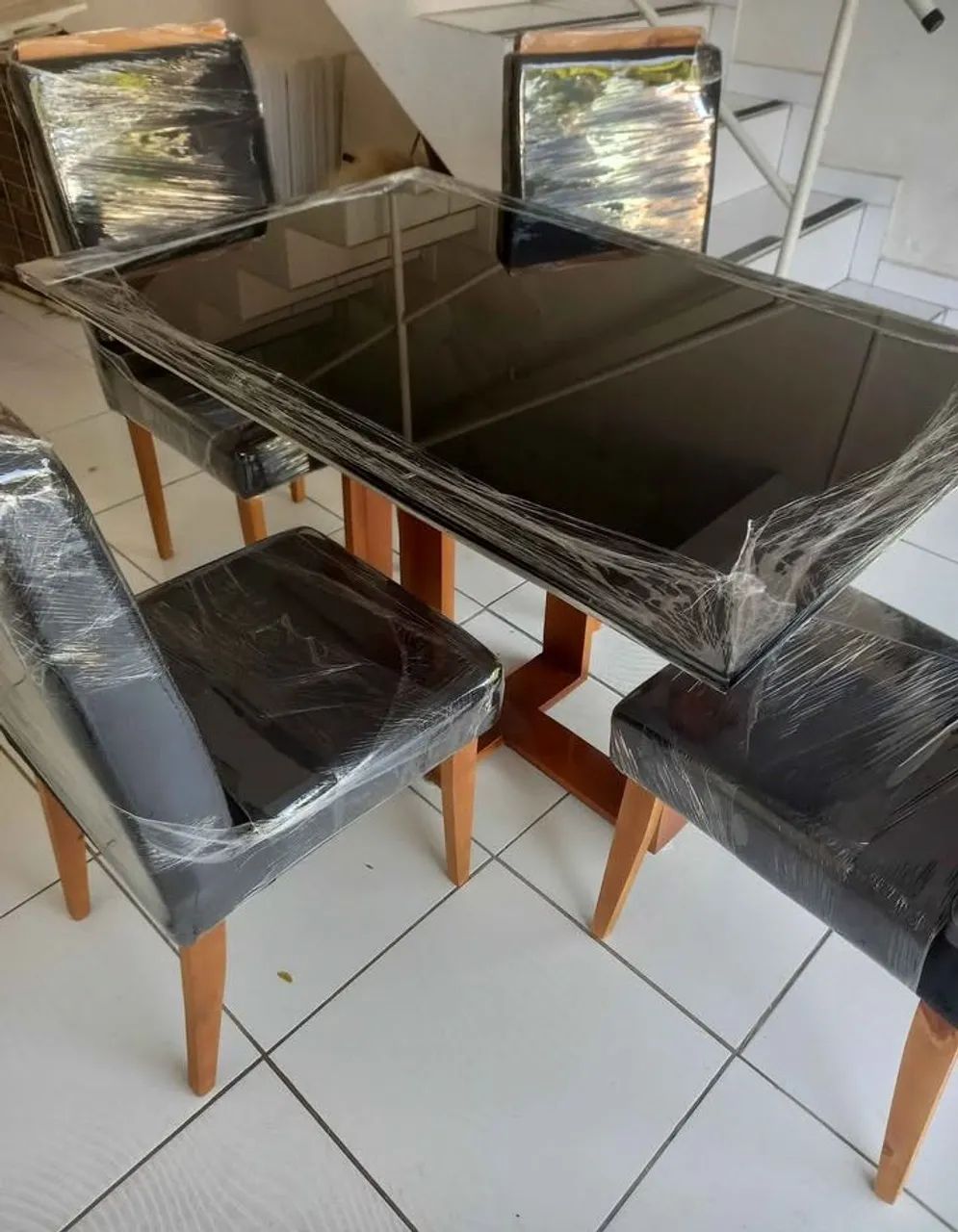 Dining Table with Chairs - New!64166927250817122