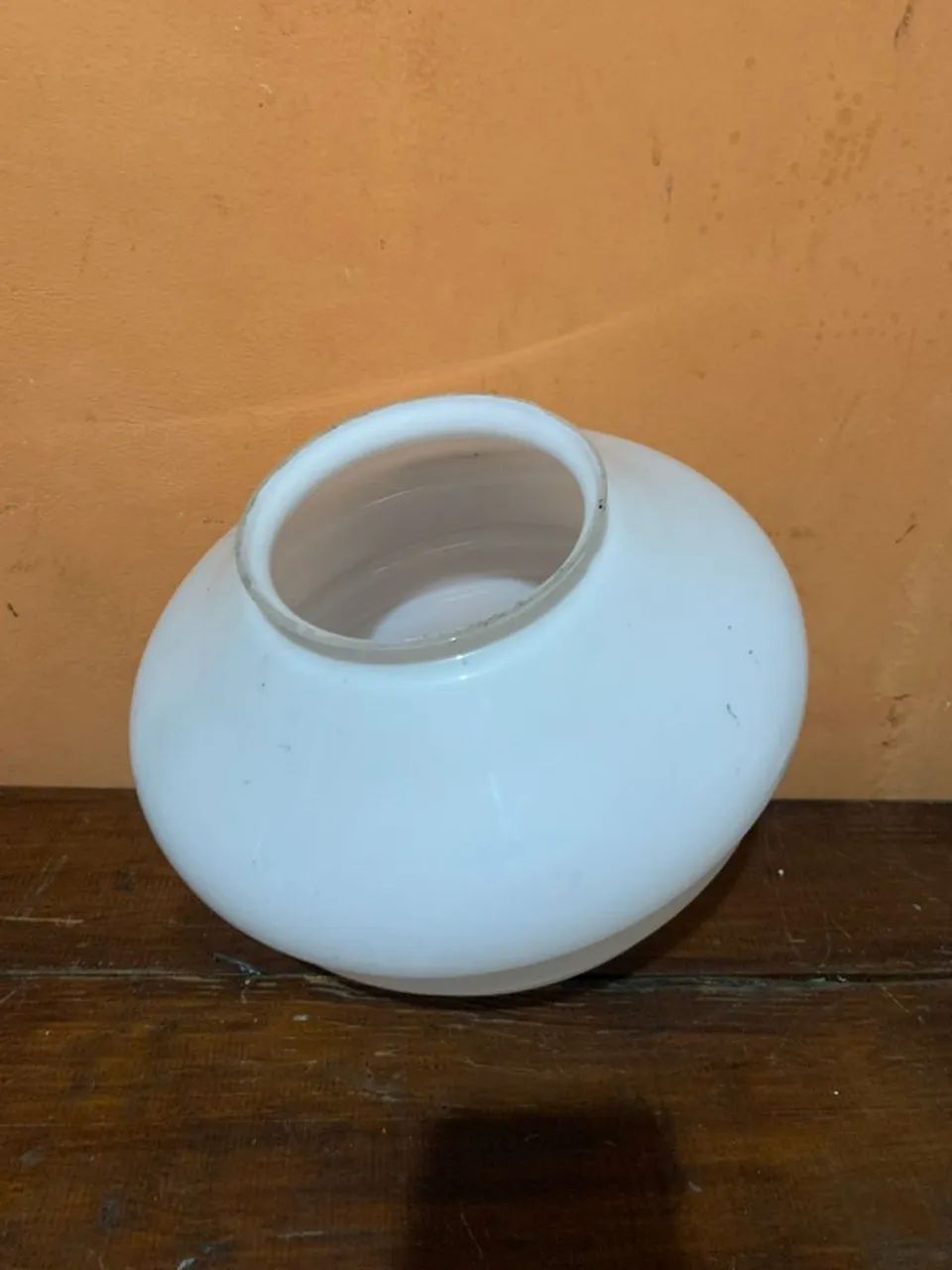 Luminária de vidro leitoso - Foto 3