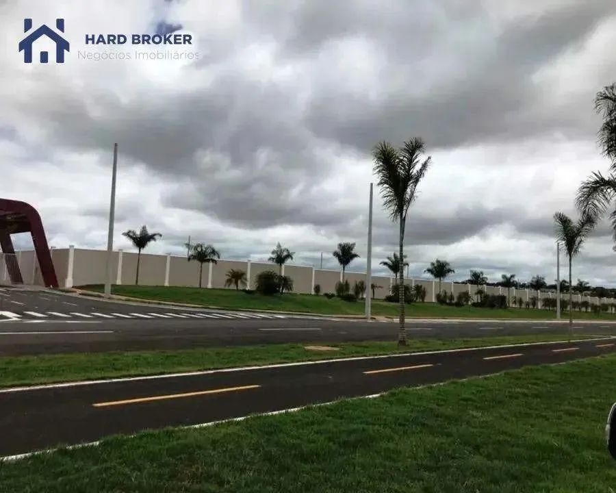 Terreno à venda, Condomínio Golden Village - Uberlândia/MG