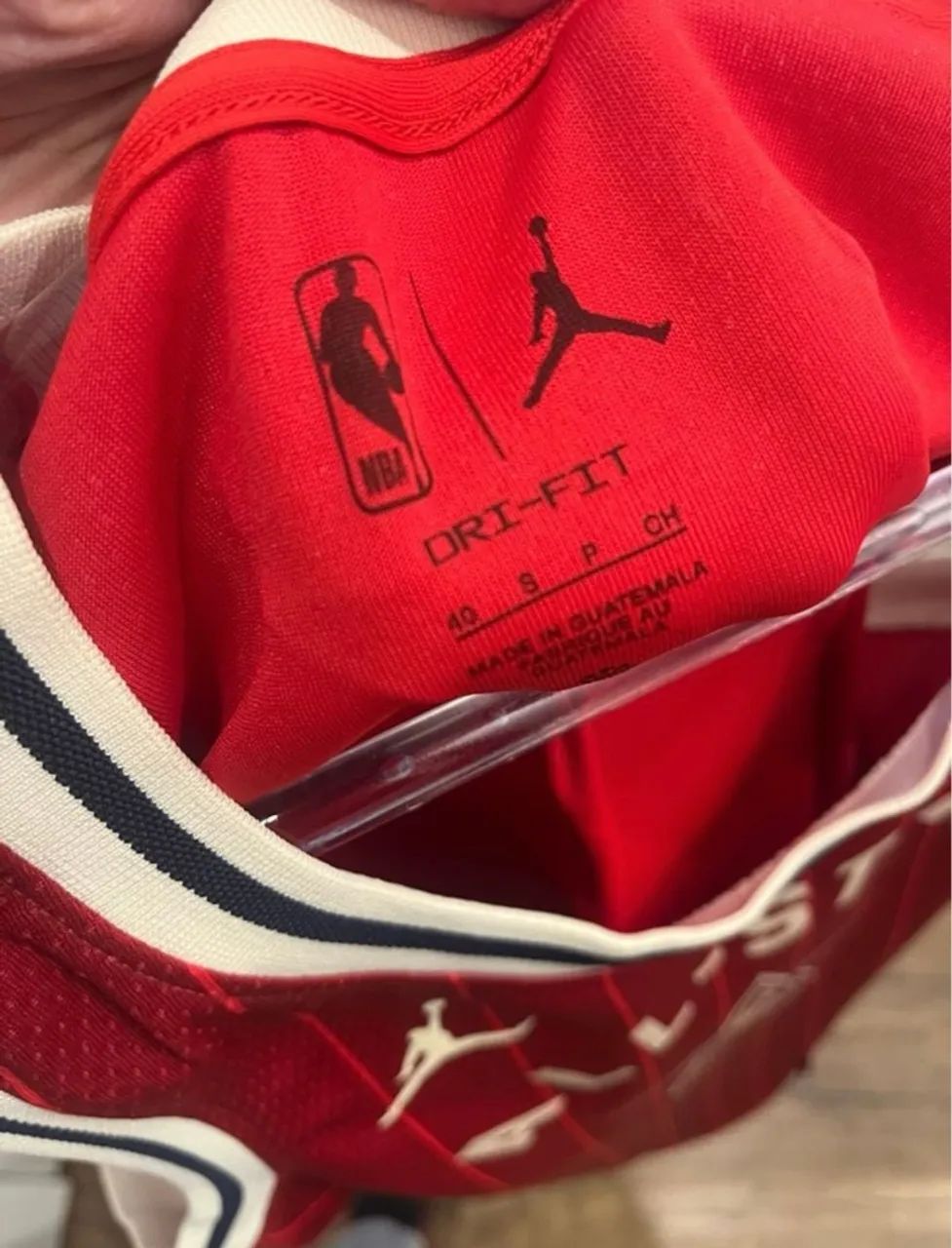 Camisa de Basquete Donovan Mitchell #45 - Vermelha - Foto 3