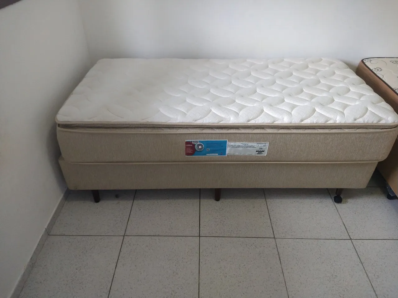 Cama Box Solteirão com Colchão 2mx1m