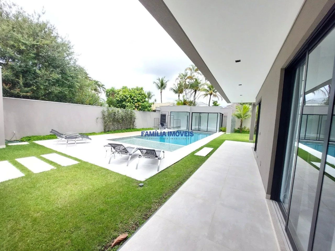 Casa à venda nova 5 suítes piscina sauna no Jardim Acapulco Guarujá - Foto 4