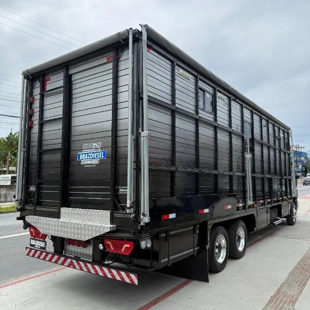 Ford Cargo 815 2010 motorhome, boiadeira - Foto 4