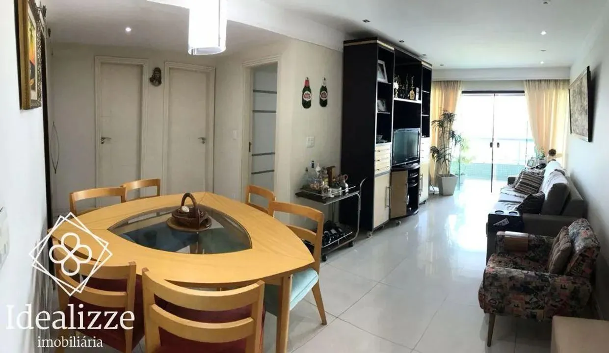 Apartamento para Venda em Volta Redonda / RJ no bairro Aterrado