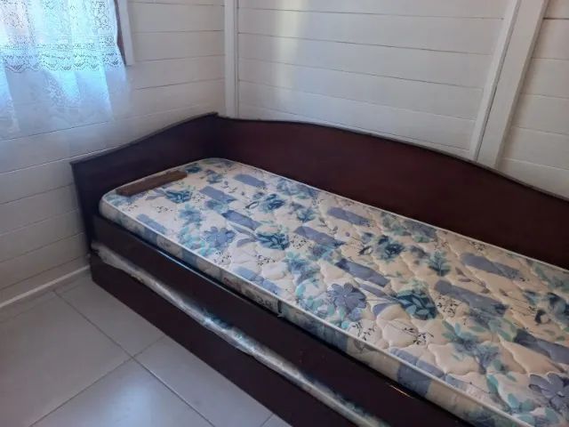 Cama Solteiro com Cama Auxiliar 2 colchões novos R$ 250