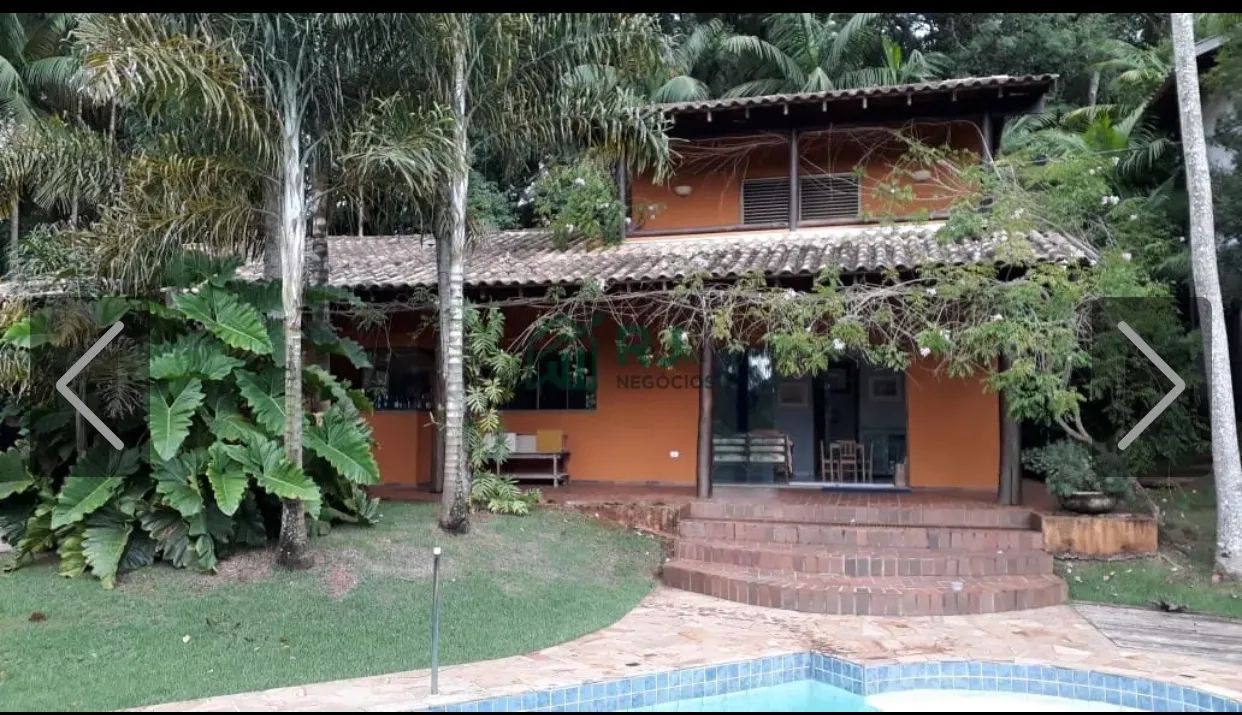 Chácara à Venda com 3000m² 