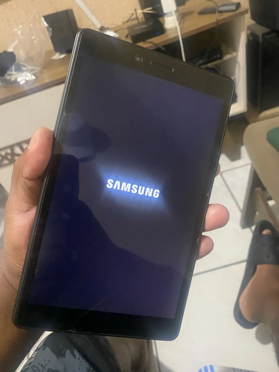 Tablet A 8.0 semi novo tudo funcionando.aceito troca