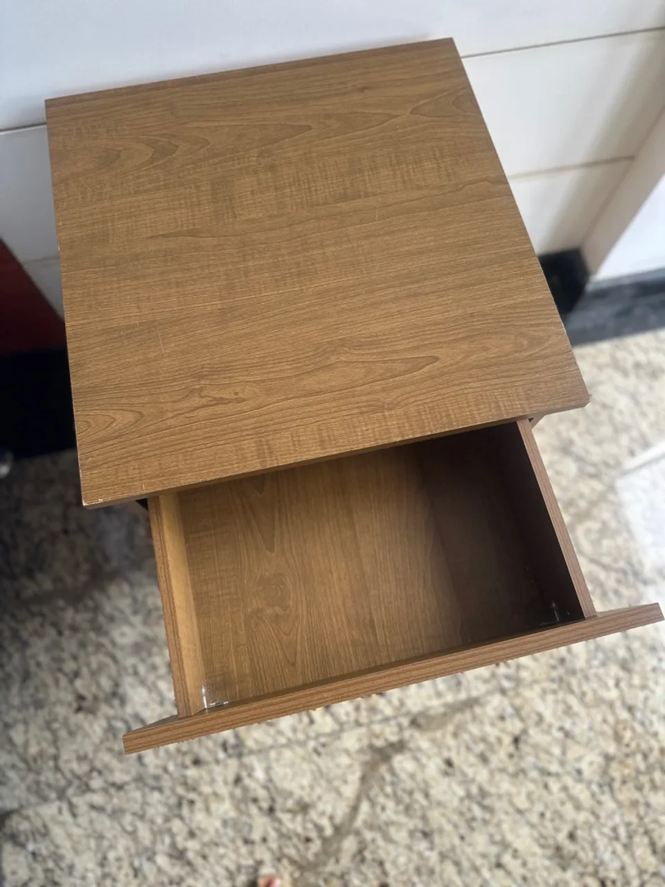 Mesa de Cabeceira Amadeirado para Organização