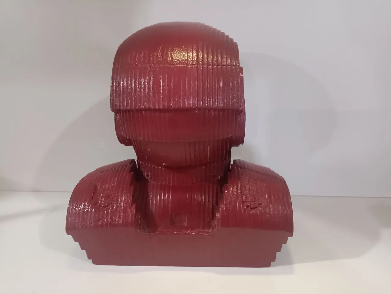 Escultura do Homem de Ferro em madeira  - Foto 3