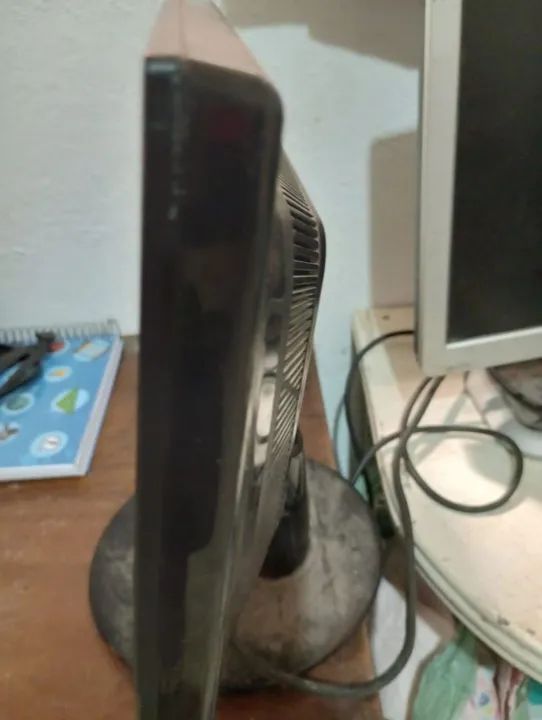 Monitor Dell E1709W com defeito - Foto 3