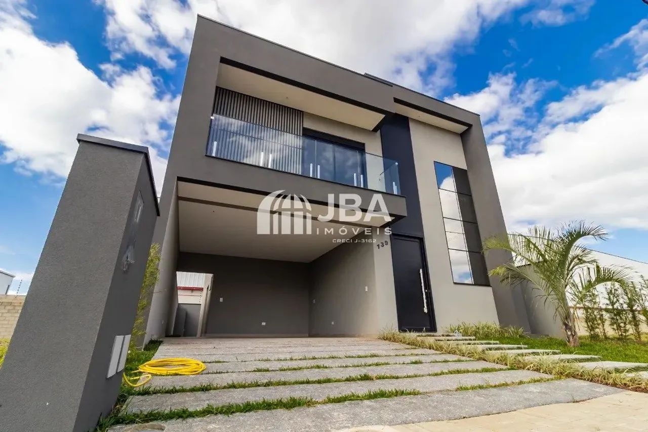 CASA EM CONDOMÍNIO ESTILO CLUBE